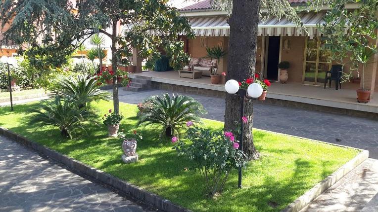 Bed & Breakfast "A Casa Di Anto" Mentana Exterior foto